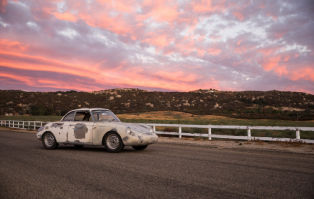 汽車真的應(yīng)該強制報廢嗎?來看看這位德國收藏家的自白